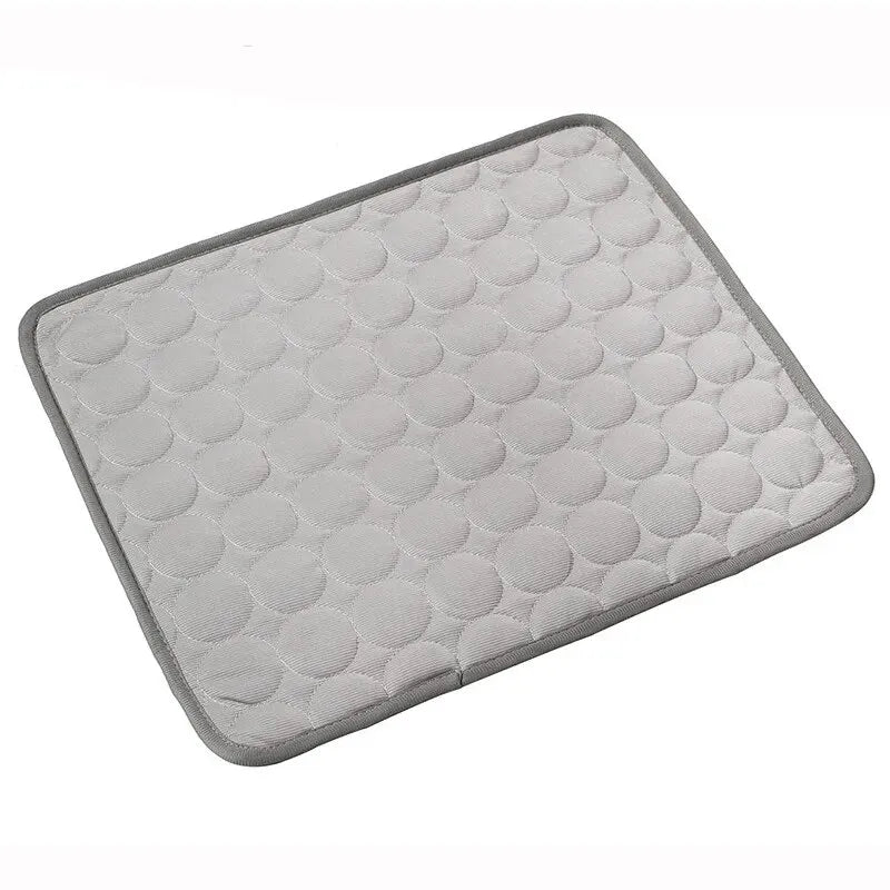 Tappetini per il ghiaccio per animali domestici Divano estivo per cani e gatti Nido Letto Tappetino per dormire rinfrescante per cani di piccola taglia Coperta resistente per divano rinfrescante per animali domestici