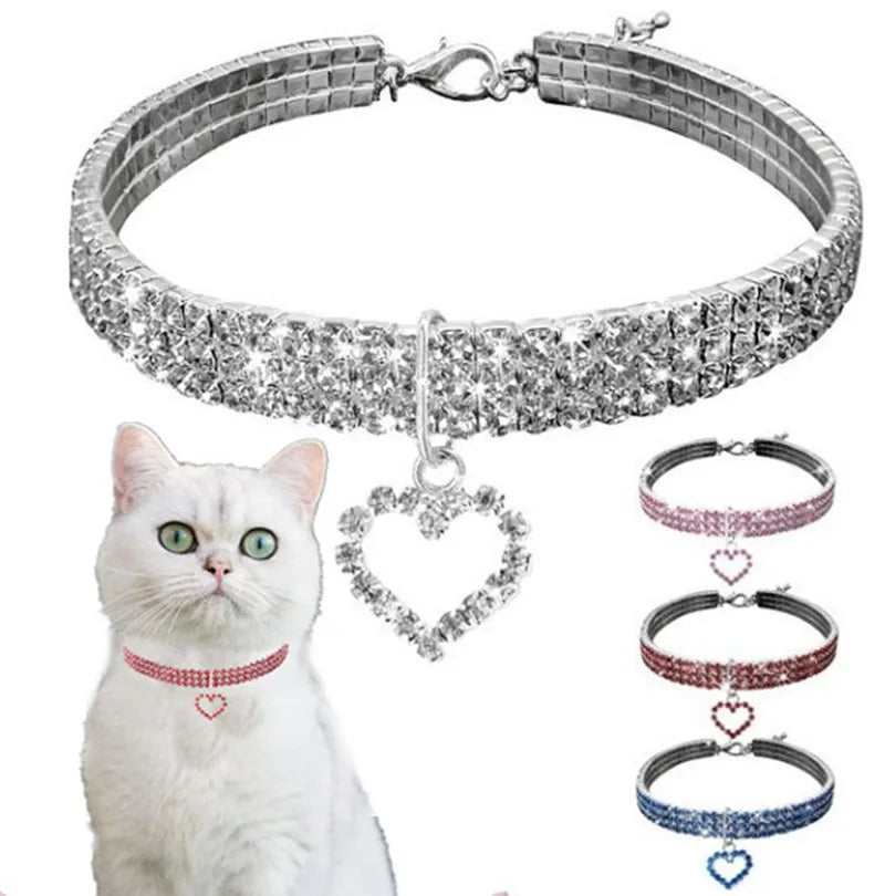 Nuovo collare per cani e gatti Collari per animali domestici con strass elastici a tre file Collana con decorazione d'amore Ornamento per cuccioli di gattino Forniture per animali domestici