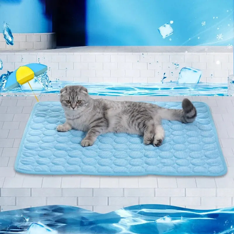 Tappetini per il ghiaccio per animali domestici Divano estivo per cani e gatti Nido Letto Tappetino per dormire rinfrescante per cani di piccola taglia Coperta resistente per divano rinfrescante per animali domestici