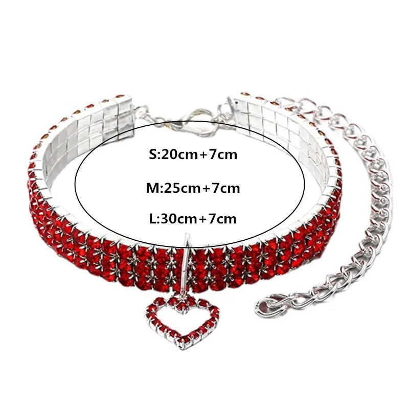 Nuovo collare per cani e gatti Collari per animali domestici con strass elastici a tre file Collana con decorazione d'amore Ornamento per cuccioli di gattino Forniture per animali domestici